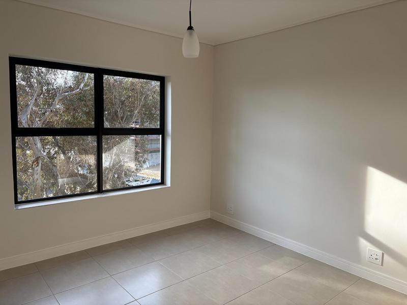 To Let 1 Bedroom Property for Rent in Richwood Western Cape